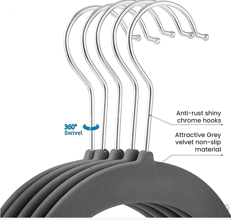 "Cabides de Veludo para Roupas Infantis – 10 Peças"